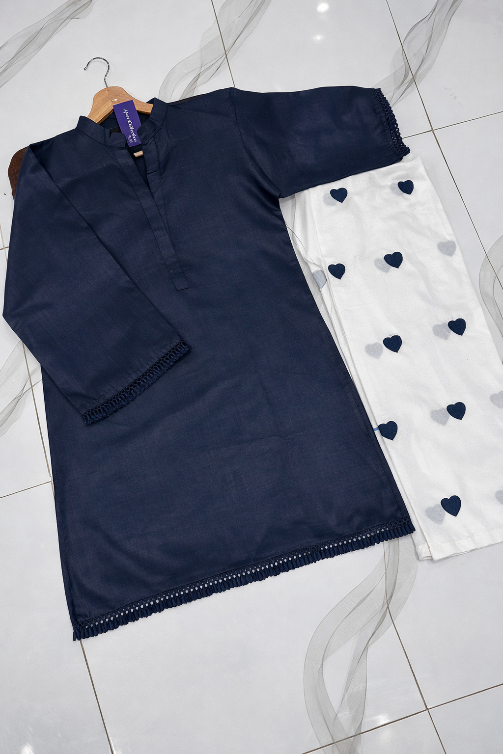 Lace Border Sleeve Shirt With Heart Embroidery Flapper 2Pcs