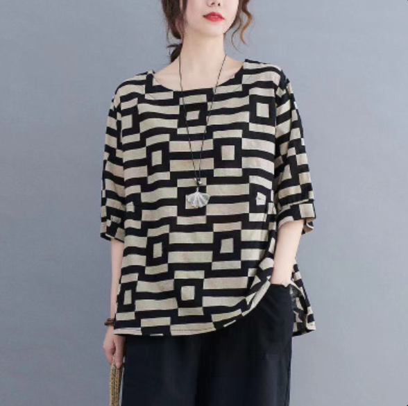 Plus Size Women T-Shirt Black Plaid Summer Slim Fit