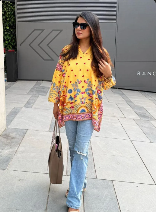 Women's Yellow Printed Kurta Peshawari